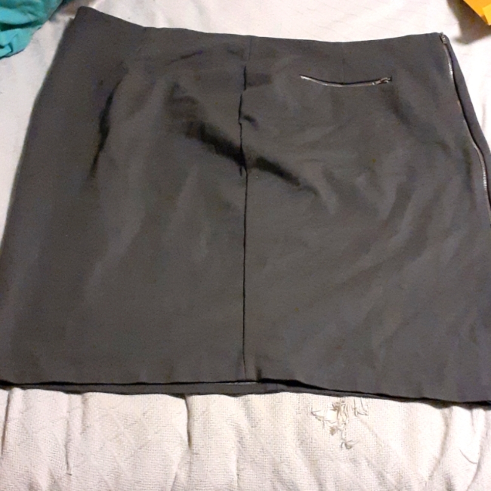 COLOR:Grey , ITEM: Skirt, SIZE: 24W, MYNT 1792